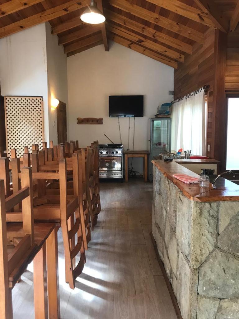 Apart Hotel Robles Del Sur Сан-Мартин-де-лос-Андес Экстерьер фото
