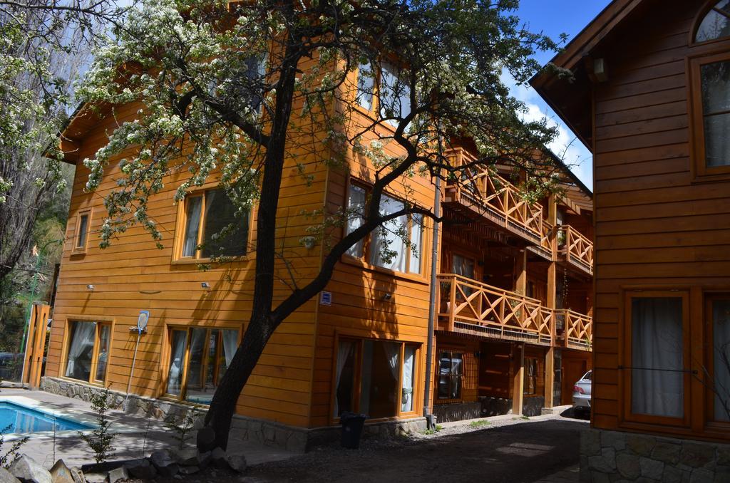 Apart Hotel Robles Del Sur Сан-Мартин-де-лос-Андес Экстерьер фото