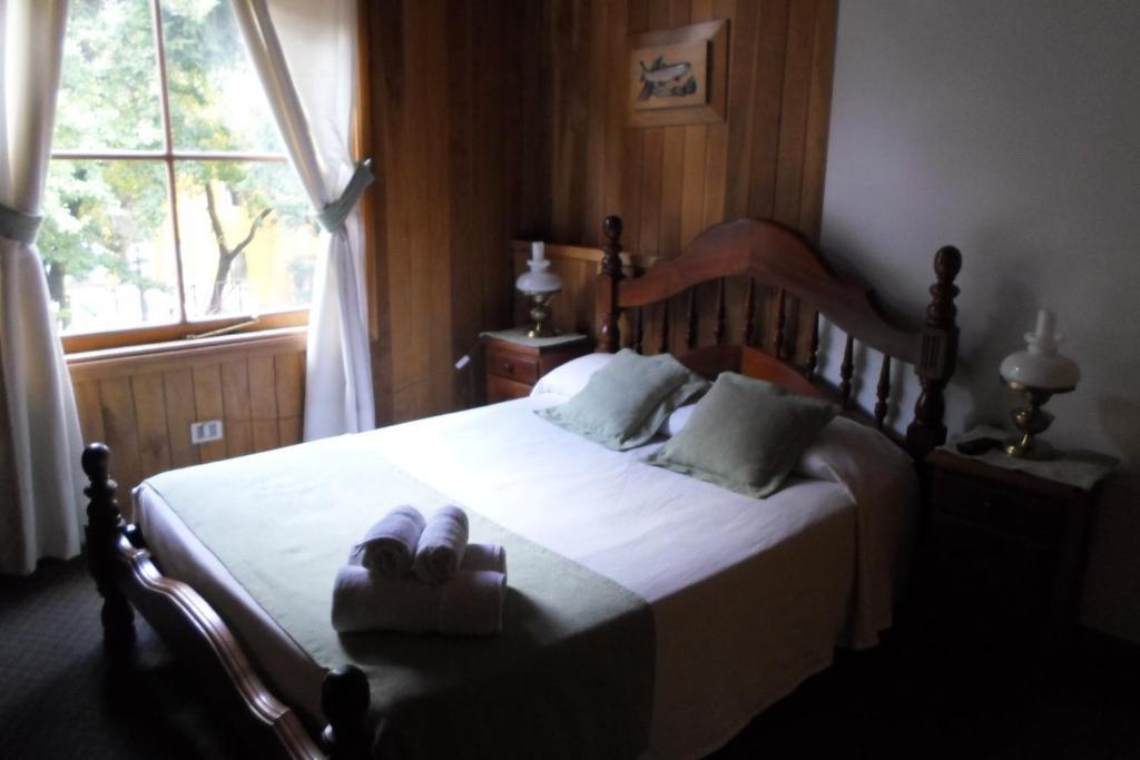 Apart Hotel Robles Del Sur Сан-Мартин-де-лос-Андес Экстерьер фото
