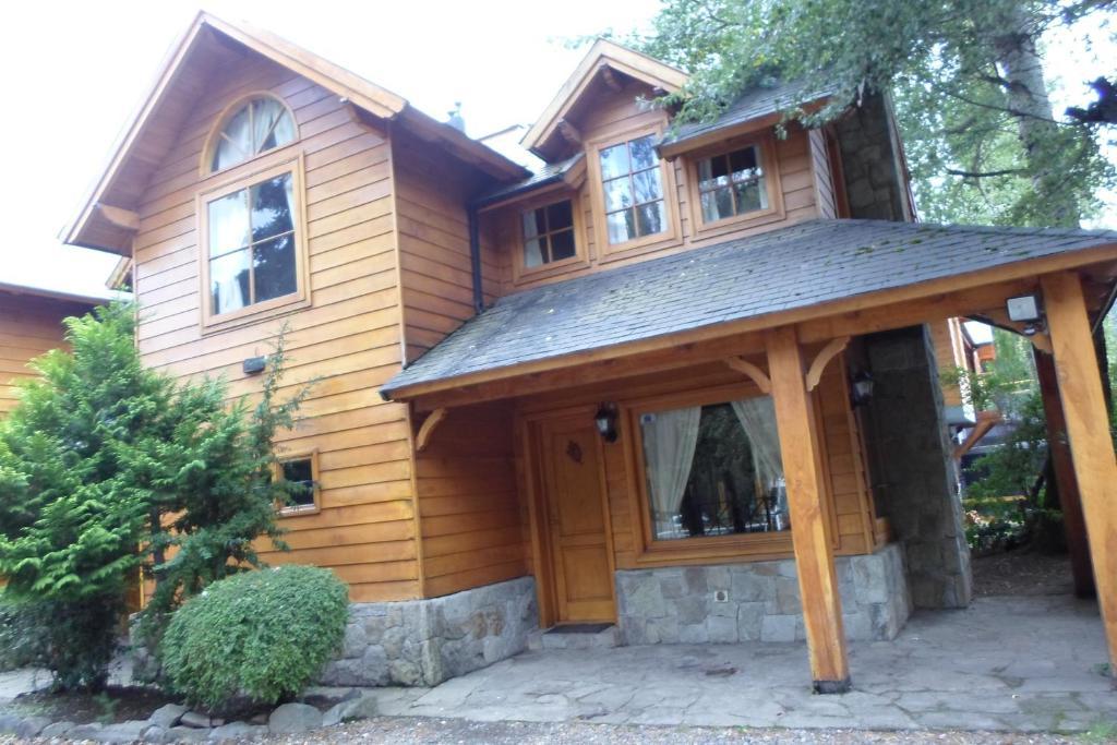 Apart Hotel Robles Del Sur Сан-Мартин-де-лос-Андес Экстерьер фото