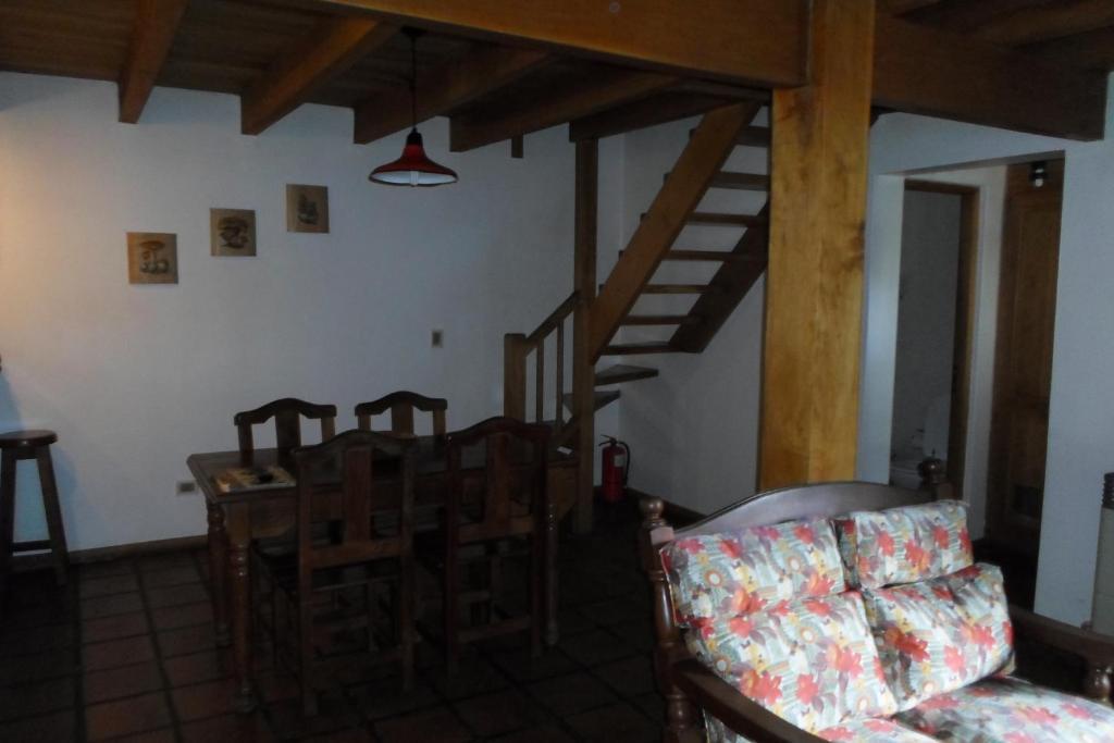 Apart Hotel Robles Del Sur Сан-Мартин-де-лос-Андес Номер фото