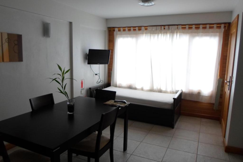 Apart Hotel Robles Del Sur Сан-Мартин-де-лос-Андес Экстерьер фото