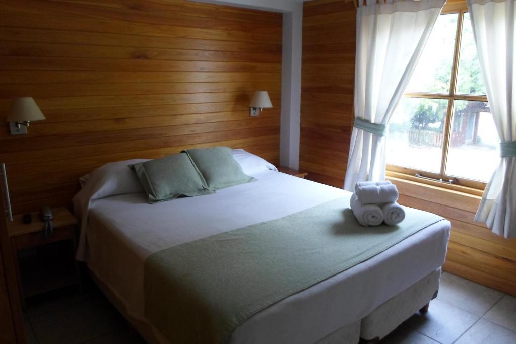 Apart Hotel Robles Del Sur Сан-Мартин-де-лос-Андес Экстерьер фото